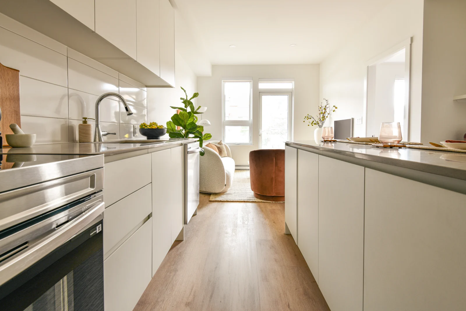 Vinyl plank oak-finish flooring